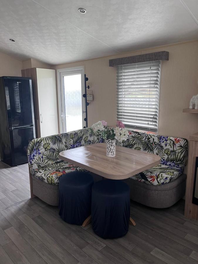 Saint Columb Minor Take Me To The Beach At J&S Caravan Holidays Newquay Bay Resort מראה חיצוני תמונה